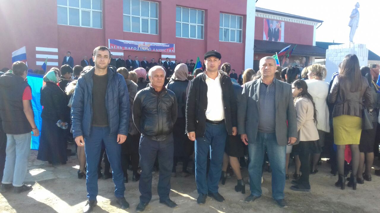 Жители дагестанского села Белиджи вышли на стихийный митинг