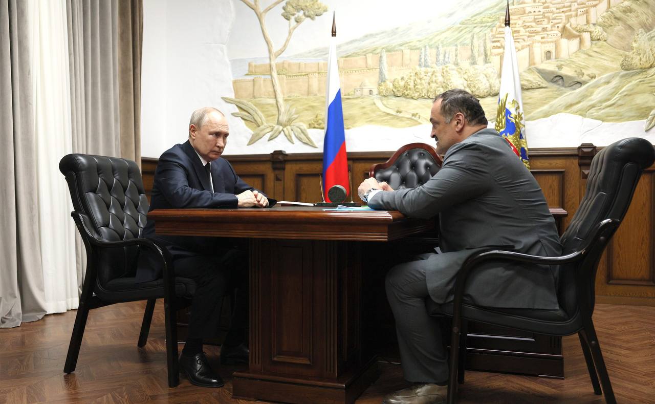 Сергей Меликов рассказал Владимиру Путину о работе по поддержке участников СВО