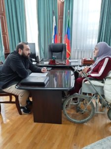 Султан Хамзаев принимал посетителей в Ногайском районе