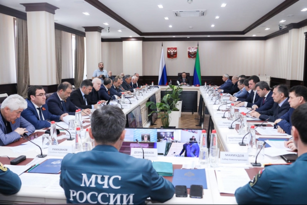 Меликов провел заседание по предупреждению и ликвидации ЧС и обеспечению пожарной безопасности
