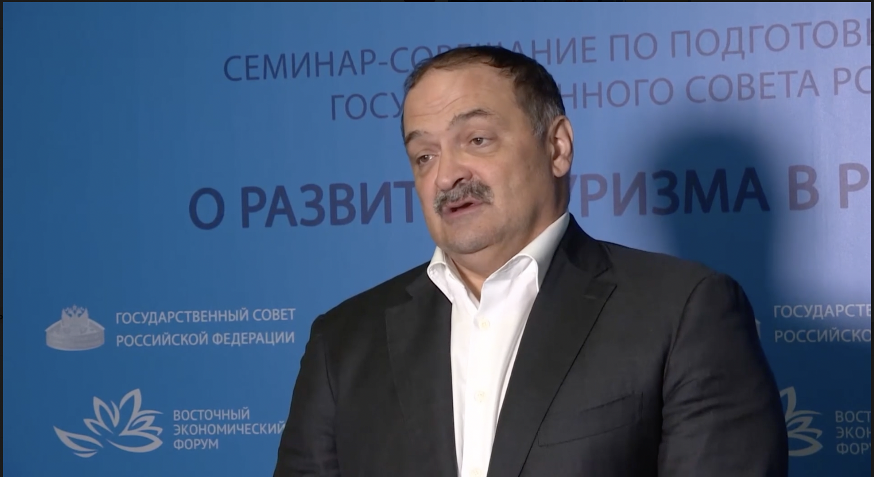 Дагестан принял полтора миллиона туристов, отметил Сергей Меликов