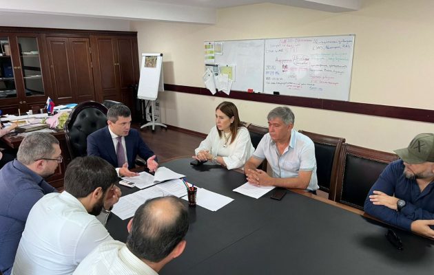 Порядка 80 % тракторов в Дагестане нужно модернизировать или заменить на новые, отметил Низам Халилов
