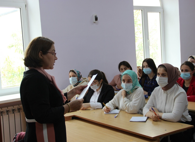 В Даггосуниверситете прошла акция «Диктант на языках народов Дагестана»Yoldash.news