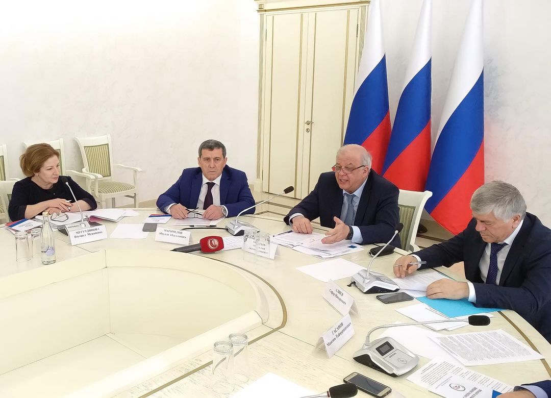 В правительстве Дагестана обсудили меры по снижению уровня бедности и безработицы
