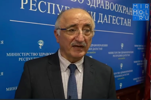 Профессор Кубатай Масуев  рассказал дагестанцам о вакцине "Спутник V"