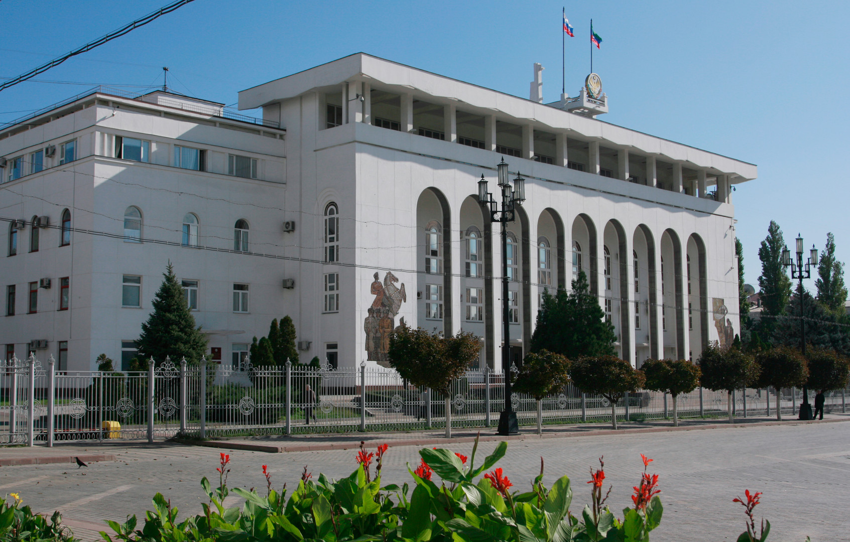 Семь избранных депутатов Народного Собрания Республики Дагестан отказались от получения депутатских мандатов