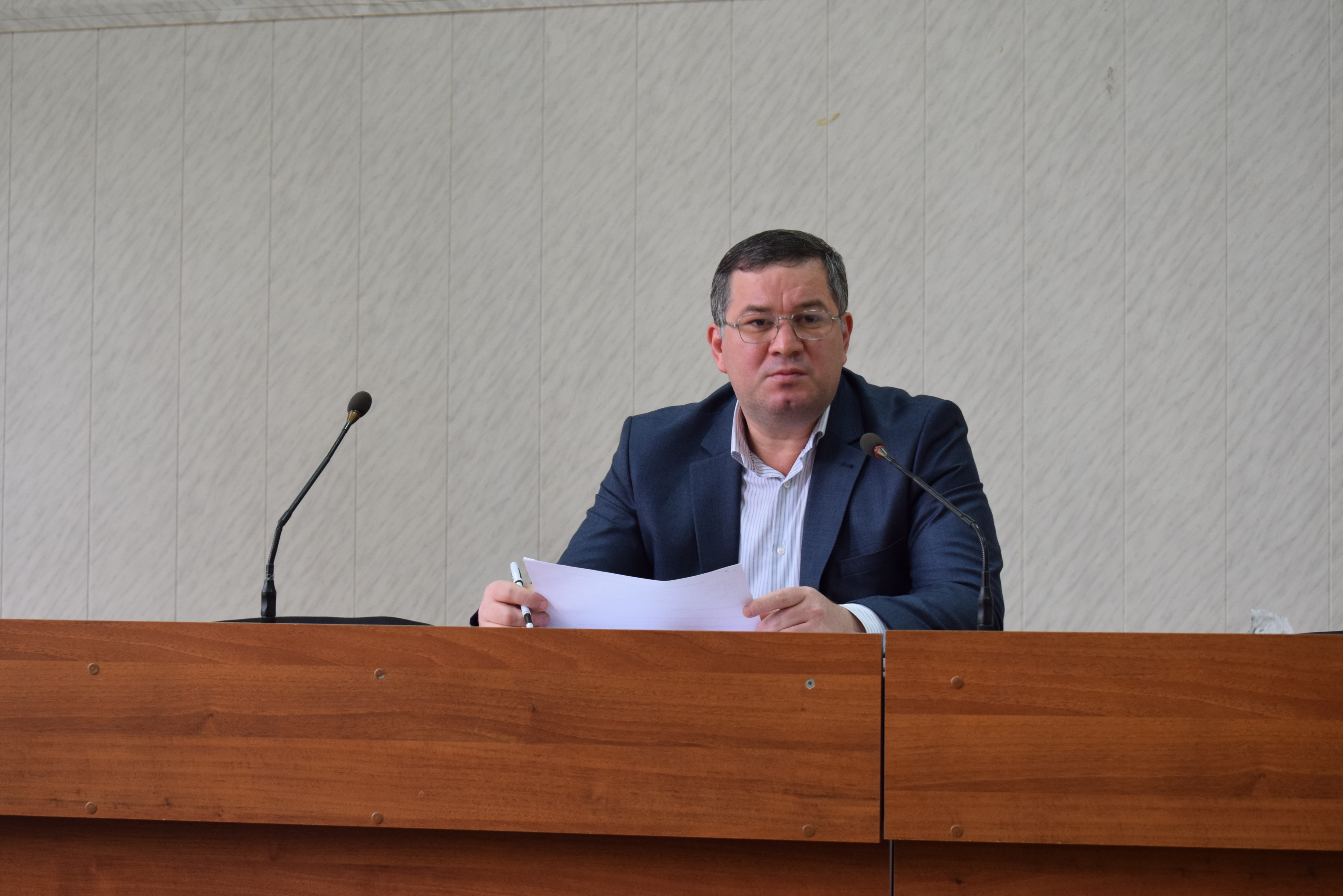 Вопросы догазификации домов Карабудахкентского района обсудили во главе с Махмудом Амиралиевым