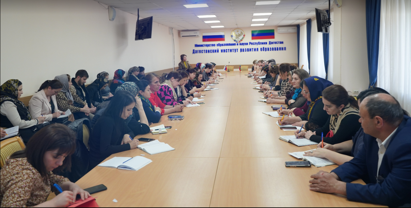 Яшавгъа гийиривню ёругъуна къаралгъан