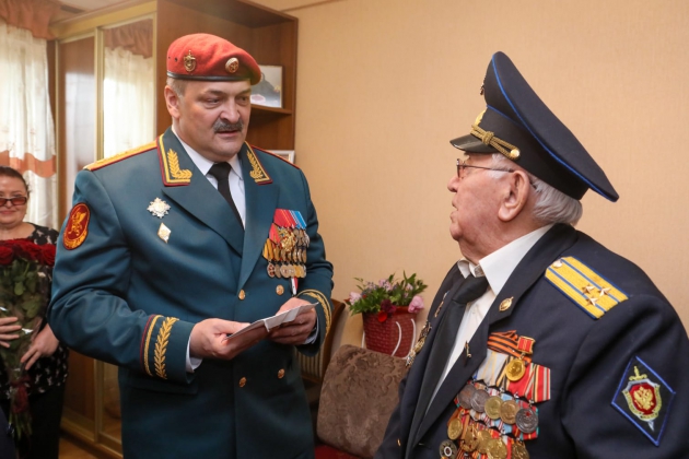 Сергей Меликов навестил ветерана войны Курбана Магомедовича Курбанова