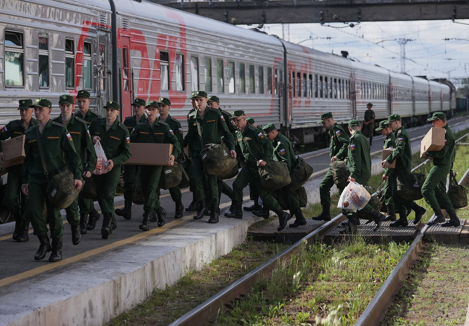 Каковы уважительные причины для неявки по повестке в военкомат