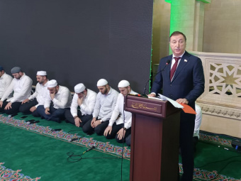 В Дагестанских Огнях открыли самую большую мечеть в Южном ДагестанеДиана Муталибова