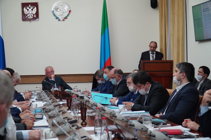 Минобрнауки РД подготовил предложения по корректировке Комплексной программы противодействия идеологии терроризма в Республике Дагестан на 2022 год