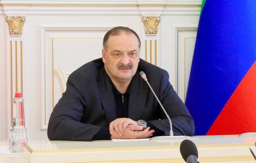 Владимир Путин в очередной раз показал своё теплое отношение к Дагестану, отметил Меликов