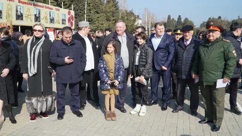 На центральной площади Каспийска прошел военно-патриотический парад