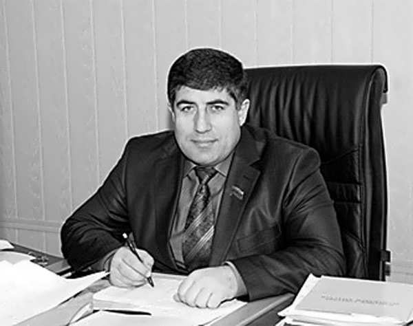 Коллективу Дагестанского государственного педагогического университета представили нового руководителя