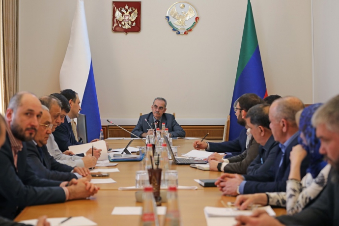 Прошло совещание по вопросу использования средств налогового вычета на развитие отрасли виноградарства и виноделия.