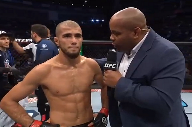 Мухаммад Мокаев одержал свою десятую победу на турнире UFC 286 в Лондоне