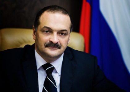 Сергей Меликов поздравил дагестанцев с праздником 4 ноября