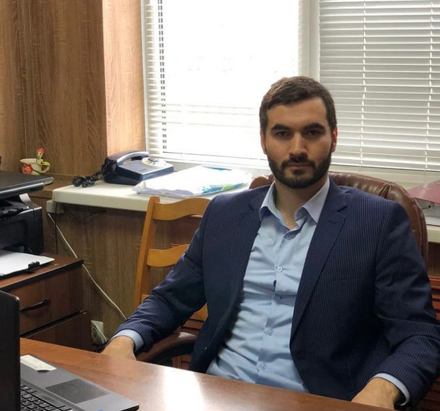 Амир Гаджибагандов: «Будущее определяет молодое поколение»
