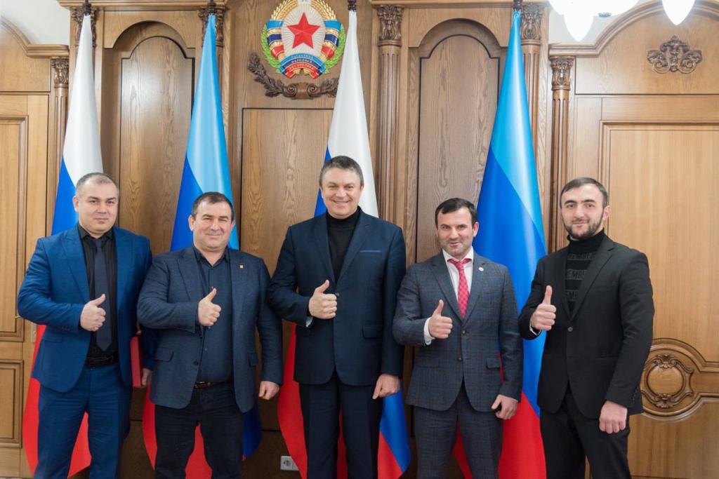 Дагестанцы награждены высшей государственной наградой ЛНР