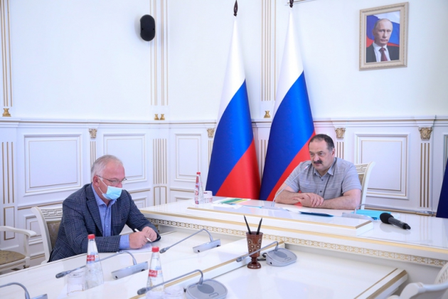 Сергей Меликов провел совещание в режиме ВКС по вопросу распространения коронавирусной инфекции