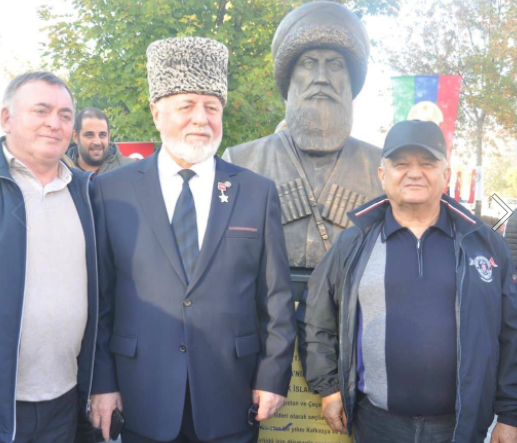 В турецком городе Анкара появился памятник Имаму Шамилю