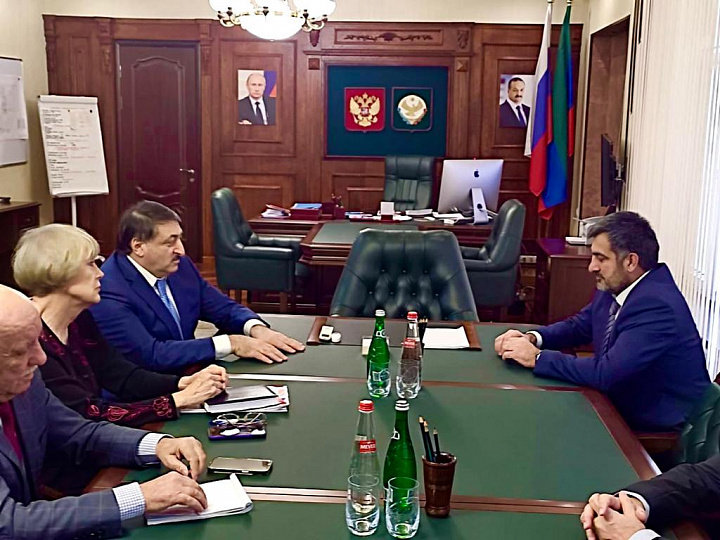 В Минэкономразвития РД состоялась встреча с депутатом ГД РФ Джамаладином ГасановымДиана Муталибова