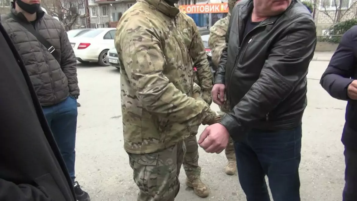 Военный суд признал начальника склада виновным в хищении